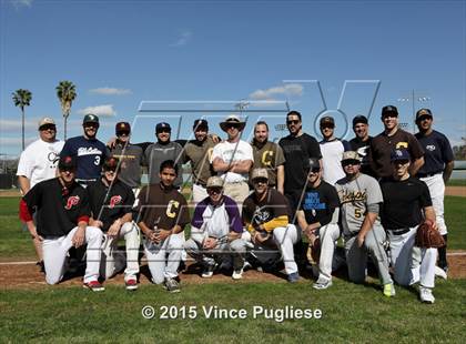 Thumbnail 3 in Crespi Varsity vs. Crespi Alumni 2015 photogallery.