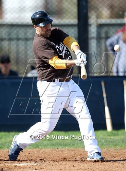 Thumbnail 3 in Crespi Varsity vs. Crespi Alumni 2015 photogallery.