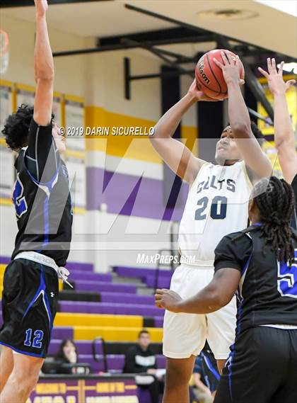 Thumbnail 2 in Westview vs. Casteel (Fear the Hop Tournament)  photogallery.