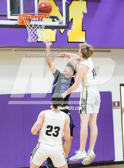 Thumbnail 3 in Westview vs. Casteel (Fear the Hop Tournament)  photogallery.