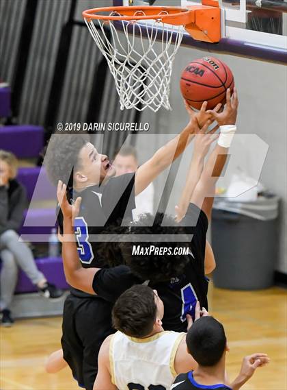 Thumbnail 3 in Westview vs. Casteel (Fear the Hop Tournament)  photogallery.