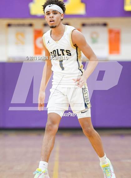 Thumbnail 1 in Westview vs. Casteel (Fear the Hop Tournament)  photogallery.