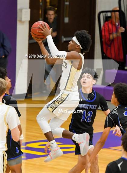 Thumbnail 3 in Westview vs. Casteel (Fear the Hop Tournament)  photogallery.