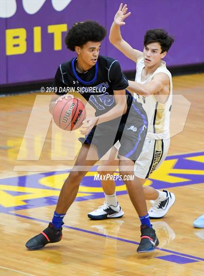 Thumbnail 1 in Westview vs. Casteel (Fear the Hop Tournament)  photogallery.