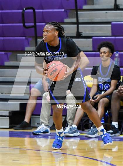 Thumbnail 1 in Westview vs. Casteel (Fear the Hop Tournament)  photogallery.