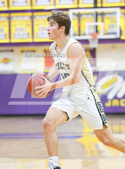 Thumbnail 2 in Westview vs. Casteel (Fear the Hop Tournament)  photogallery.