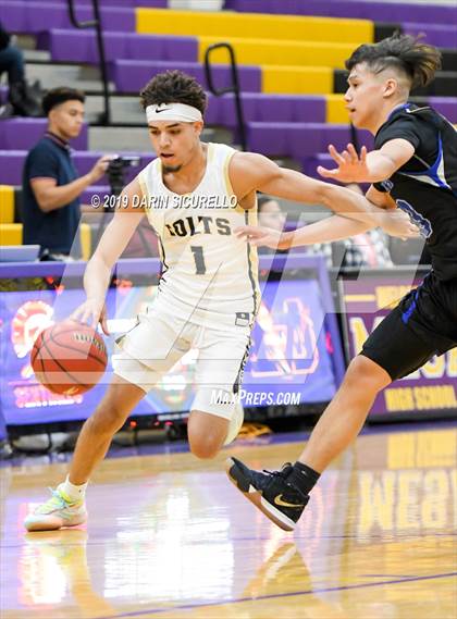 Thumbnail 3 in Westview vs. Casteel (Fear the Hop Tournament)  photogallery.