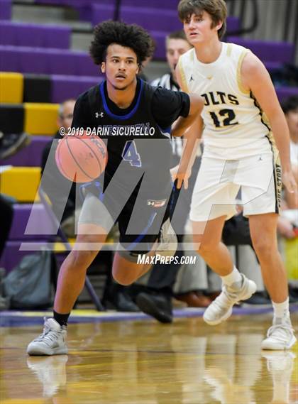Thumbnail 3 in Westview vs. Casteel (Fear the Hop Tournament)  photogallery.
