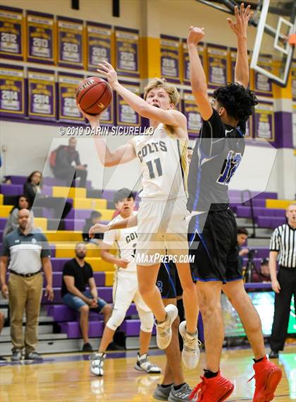 Thumbnail 2 in Westview vs. Casteel (Fear the Hop Tournament)  photogallery.
