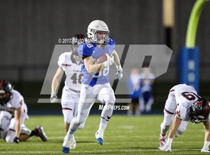Thumbnail 2 in Pomona @ Rockhurst photogallery.