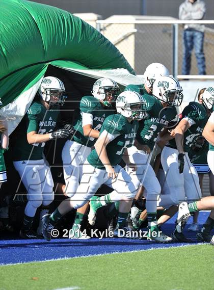 Thumbnail 3 in Hamlin @ Santo (UIL 2A Division 2 Region 2 Semifinal) photogallery.