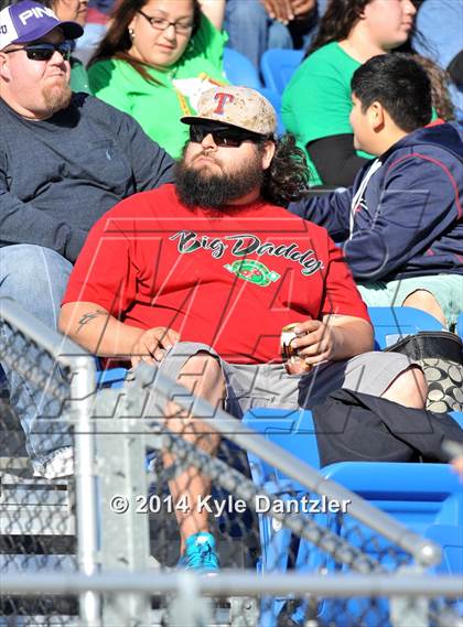 Thumbnail 3 in Hamlin @ Santo (UIL 2A Division 2 Region 2 Semifinal) photogallery.