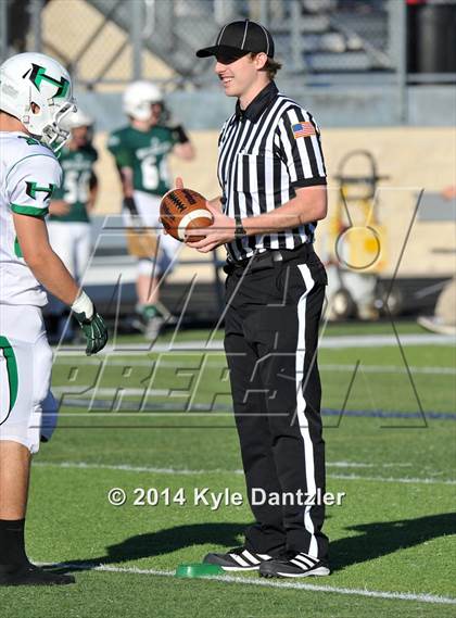 Thumbnail 2 in Hamlin @ Santo (UIL 2A Division 2 Region 2 Semifinal) photogallery.