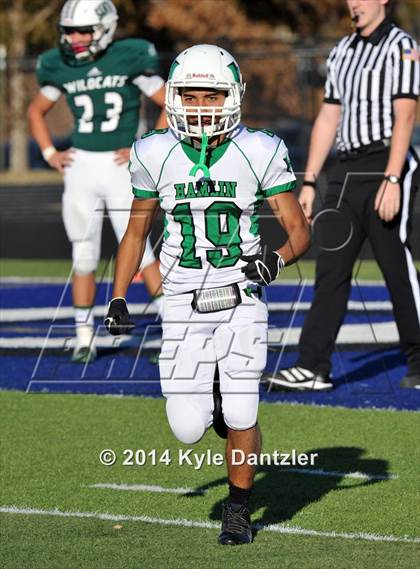 Thumbnail 2 in Hamlin @ Santo (UIL 2A Division 2 Region 2 Semifinal) photogallery.