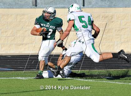 Thumbnail 2 in Hamlin @ Santo (UIL 2A Division 2 Region 2 Semifinal) photogallery.