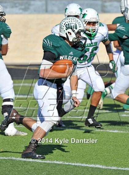Thumbnail 2 in Hamlin @ Santo (UIL 2A Division 2 Region 2 Semifinal) photogallery.