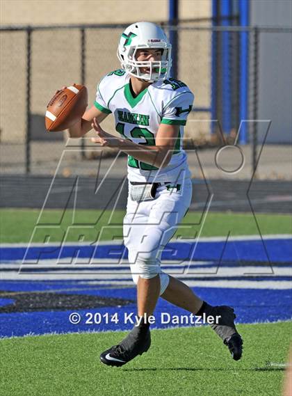 Thumbnail 3 in Hamlin @ Santo (UIL 2A Division 2 Region 2 Semifinal) photogallery.