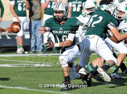 Thumbnail 2 in Hamlin @ Santo (UIL 2A Division 2 Region 2 Semifinal) photogallery.