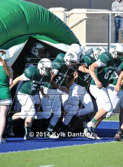 Thumbnail 2 in Hamlin @ Santo (UIL 2A Division 2 Region 2 Semifinal) photogallery.