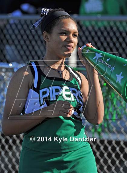 Thumbnail 3 in Hamlin @ Santo (UIL 2A Division 2 Region 2 Semifinal) photogallery.