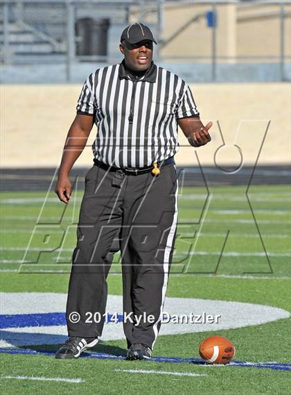 Thumbnail 2 in Hamlin @ Santo (UIL 2A Division 2 Region 2 Semifinal) photogallery.