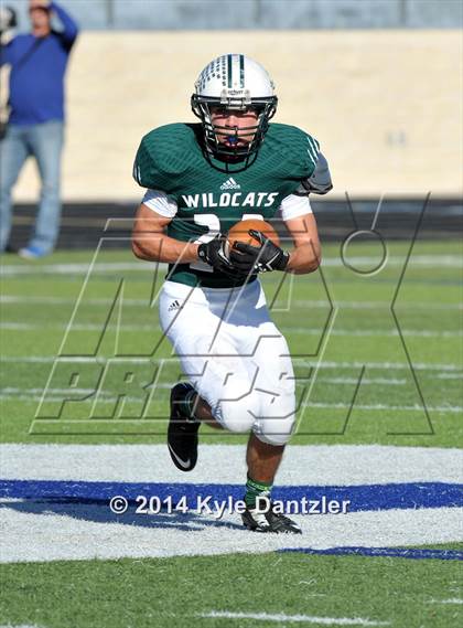Thumbnail 1 in Hamlin @ Santo (UIL 2A Division 2 Region 2 Semifinal) photogallery.