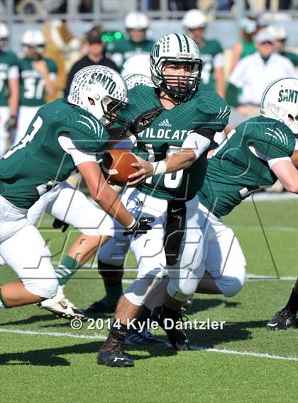 Thumbnail 2 in Hamlin @ Santo (UIL 2A Division 2 Region 2 Semifinal) photogallery.