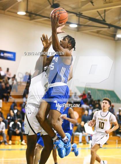 Thumbnail 3 in Northwood Temple Academy vs. Moravian Prep (Hoops and Dreams Showcase Fayetteville, NC) photogallery.