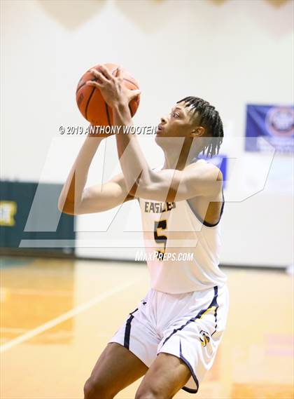 Thumbnail 2 in Northwood Temple Academy vs. Moravian Prep (Hoops and Dreams Showcase Fayetteville, NC) photogallery.