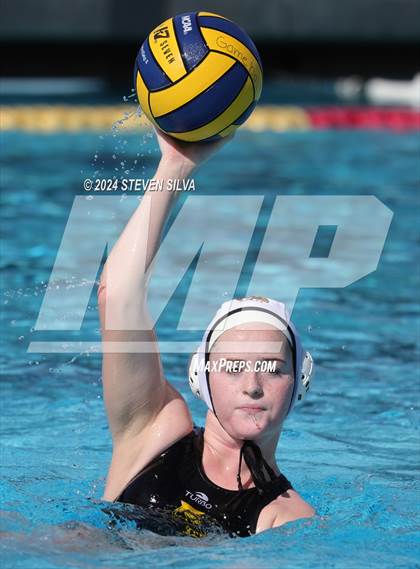 Thumbnail 1 in El Camino vs. La Costa Canyon (San Diego Open) photogallery.