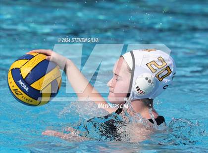 Thumbnail 2 in El Camino vs. La Costa Canyon (San Diego Open) photogallery.