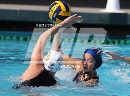 Thumbnail 1 in El Camino vs. La Costa Canyon (San Diego Open) photogallery.