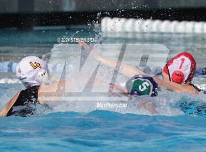 Thumbnail 2 in El Camino vs. La Costa Canyon (San Diego Open) photogallery.