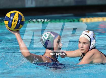 Thumbnail 2 in El Camino vs. La Costa Canyon (San Diego Open) photogallery.