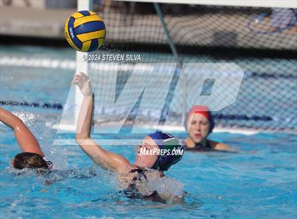 Thumbnail 1 in El Camino vs. La Costa Canyon (San Diego Open) photogallery.