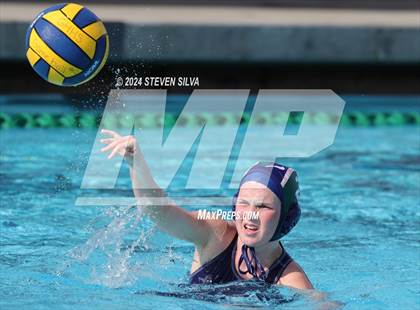 Thumbnail 1 in El Camino vs. La Costa Canyon (San Diego Open) photogallery.