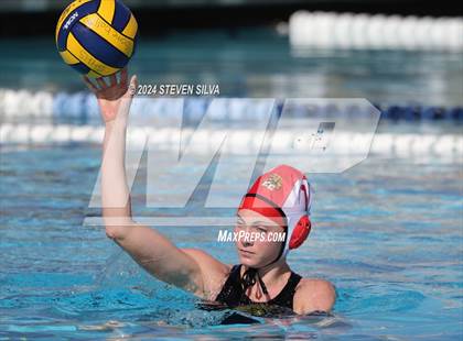 Thumbnail 2 in El Camino vs. La Costa Canyon (San Diego Open) photogallery.