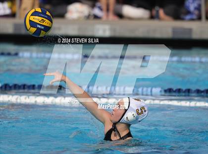 Thumbnail 2 in El Camino vs. La Costa Canyon (San Diego Open) photogallery.