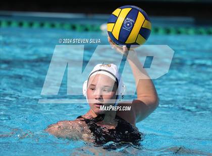 Thumbnail 2 in El Camino vs. La Costa Canyon (San Diego Open) photogallery.