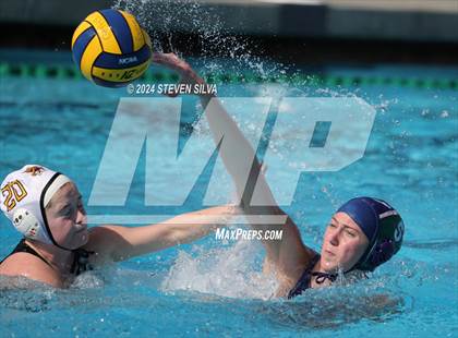 Thumbnail 1 in El Camino vs. La Costa Canyon (San Diego Open) photogallery.