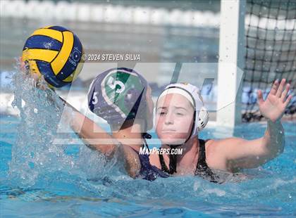 Thumbnail 2 in El Camino vs. La Costa Canyon (San Diego Open) photogallery.