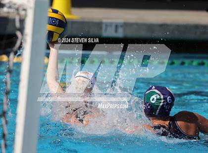 Thumbnail 3 in El Camino vs. La Costa Canyon (San Diego Open) photogallery.