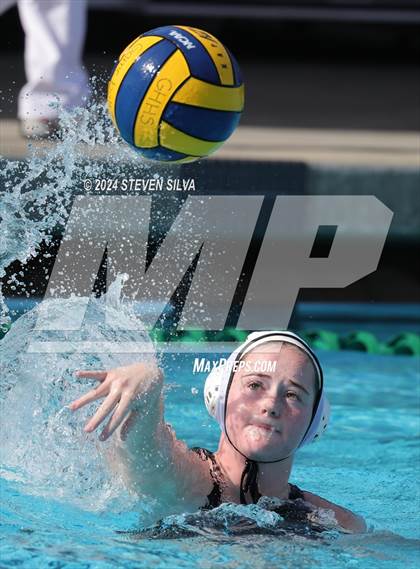 Thumbnail 3 in El Camino vs. La Costa Canyon (San Diego Open) photogallery.
