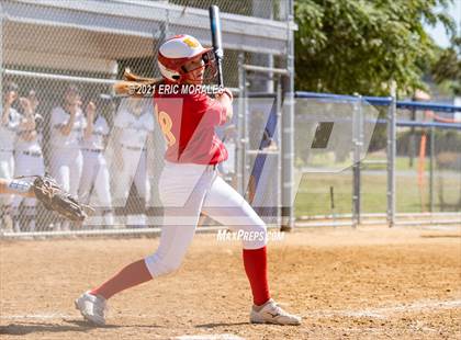 Thumbnail 3 in Mt. Carmel vs San Marcos (Cougar Classic) photogallery.