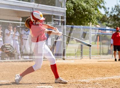 Thumbnail 2 in Mt. Carmel vs San Marcos (Cougar Classic) photogallery.