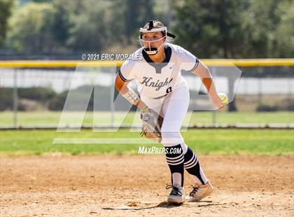 Thumbnail 1 in Mt. Carmel vs San Marcos (Cougar Classic) photogallery.