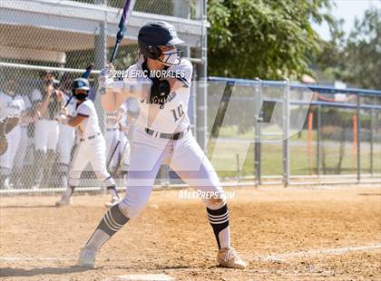 Thumbnail 1 in Mt. Carmel vs San Marcos (Cougar Classic) photogallery.