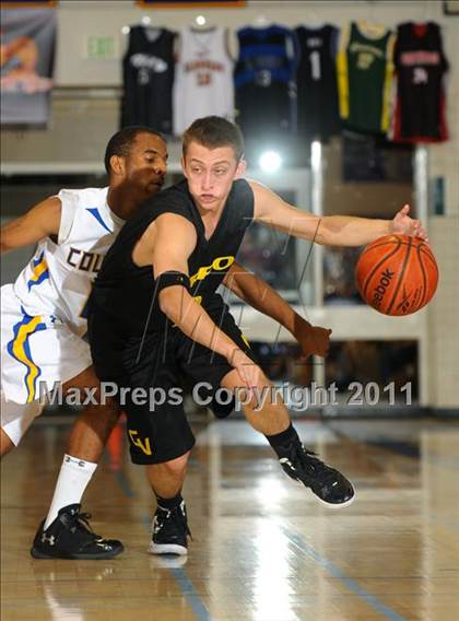 Thumbnail 1 in Capistrano Valley vs. Crenshaw (MaxPreps Holiday Classic) photogallery.