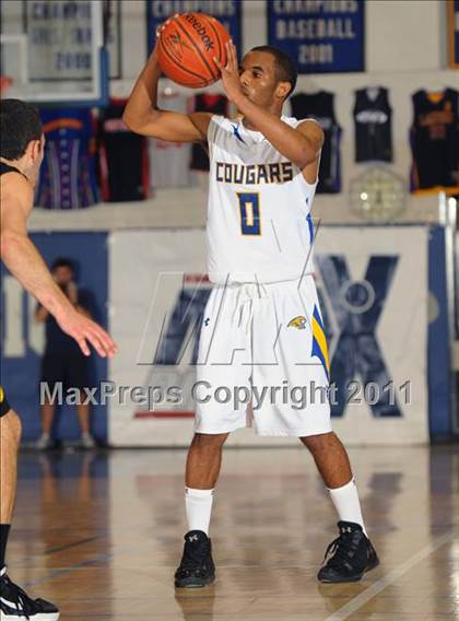 Thumbnail 1 in Capistrano Valley vs. Crenshaw (MaxPreps Holiday Classic) photogallery.
