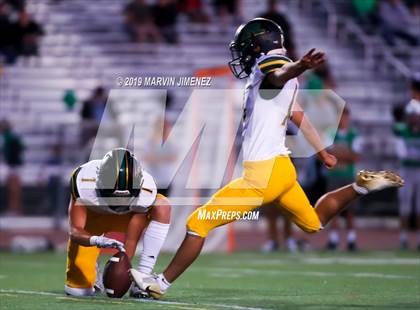 Thumbnail 3 in Royal @ Thousand Oaks photogallery.